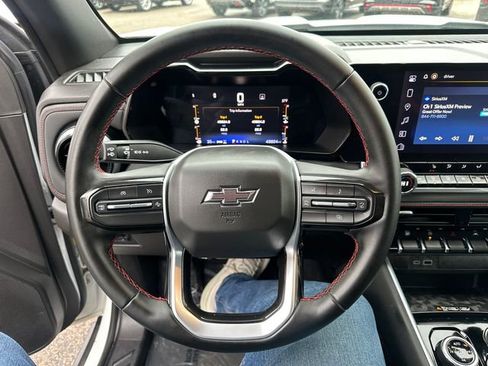 Used 2023 Chevrolet Colorado Z71 w/ Z71 Convenience Package 2 image 32