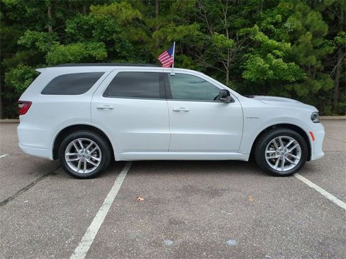 Used 2023 Dodge Durango R/T image 3