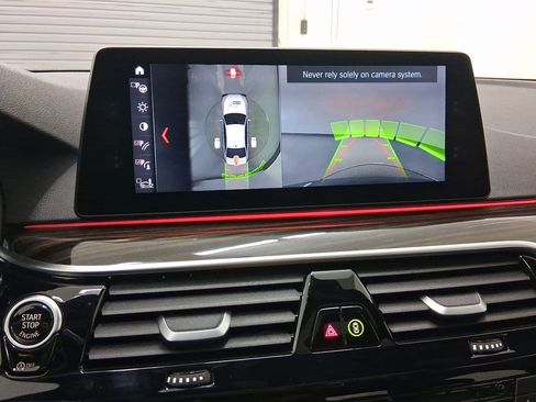 Used 2017 BMW 540i image 26