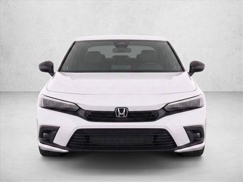 Used 2024 Honda Civic Sport image 2