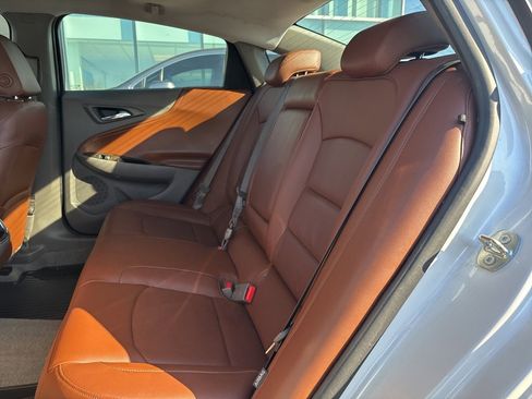 Used 2016 Chevrolet Malibu Premier w/ Driver Confidence Package II image 11