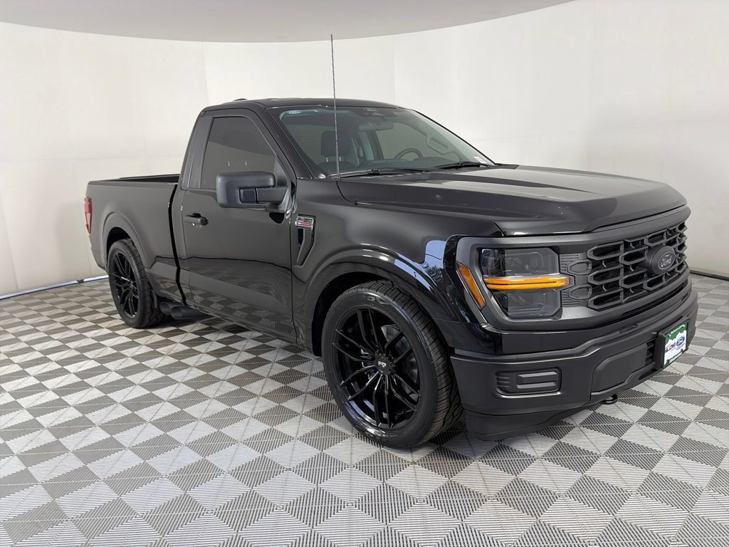 New 2026 Ford F150 XL AWD/4WD image 1