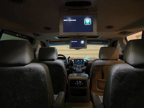 Used 2015 Chevrolet Suburban LTZ AWD/4WD image 72