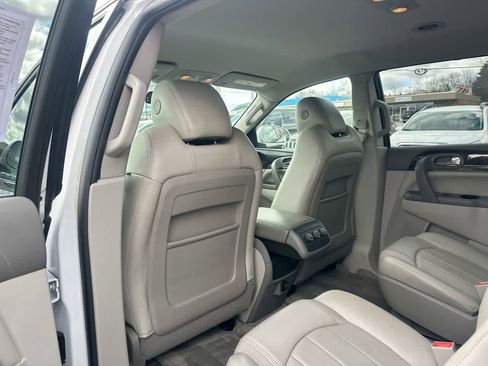 Used 2017 Buick Enclave Leather image 23