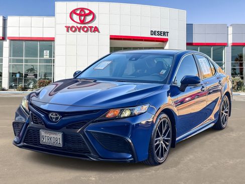 Certified 2023 Toyota Camry SE FWD image 3