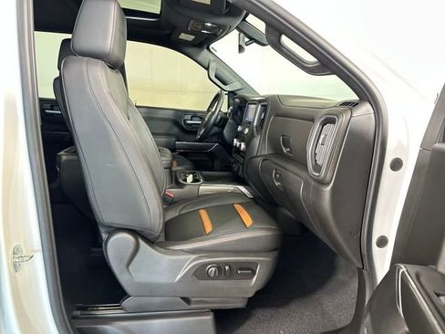 Used 2020 GMC Sierra 1500 AT4 w/ AT4 Premium Package image 28
