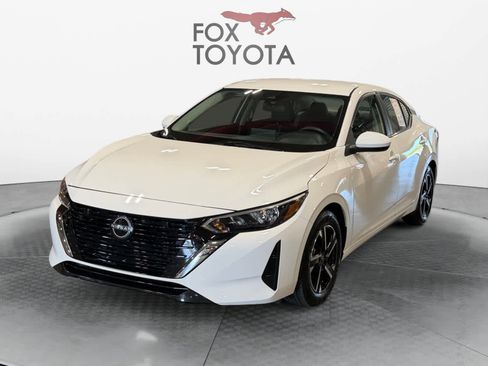 Used 2024 Nissan Sentra SV image 1