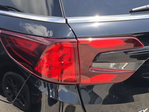 Used 2024 Honda Odyssey Sport image 6