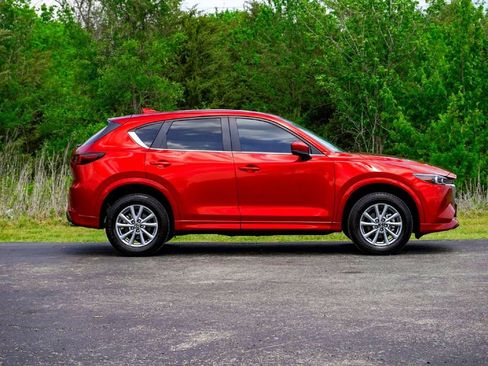 Used 2024 MAZDA CX-5 AWD 2.5 S w/ Preferred Package image 5