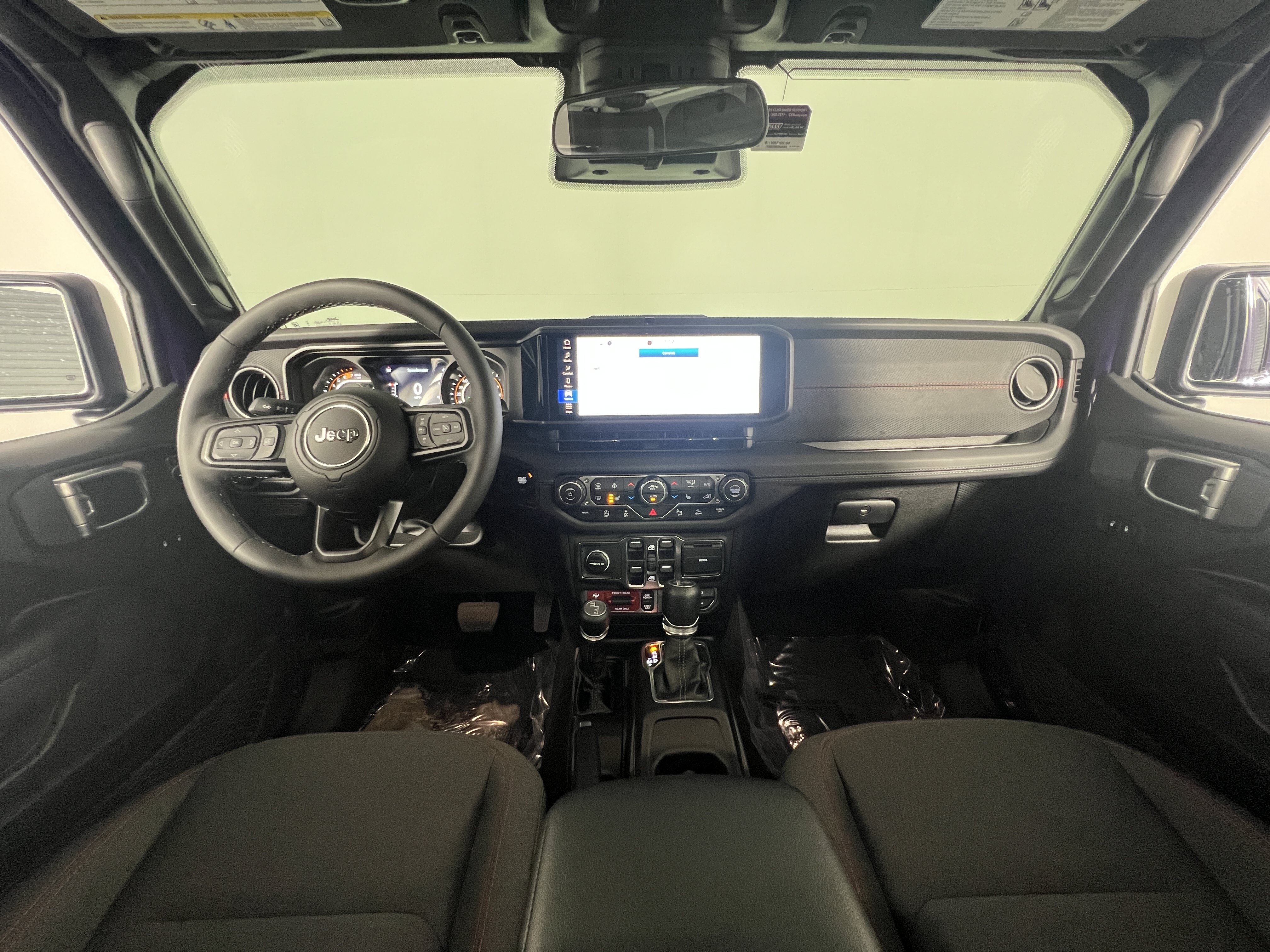 Used 2026 Jeep Wrangler Unlimited Rubicon w/ Safety Group AWD/4WD image 11