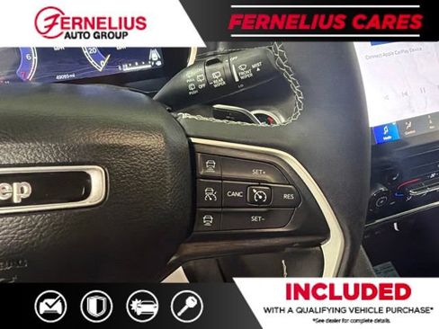 Used 2023 Jeep Grand Cherokee Limited AWD/4WD image 41