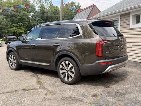 Used 2020 Kia Telluride S AWD/4WD image 4