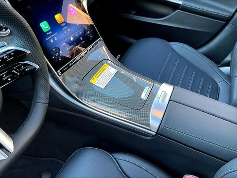 Used 2025 Mercedes-Benz C 300 4MATIC Sedan image 15