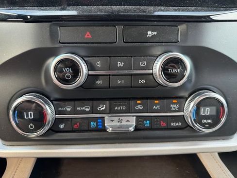Used 2022 Ford Expedition Max Limited AWD/4WD image 20