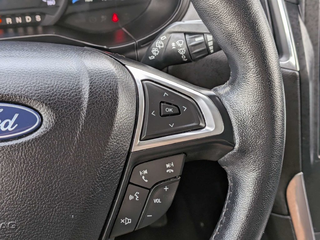 Certified 2024 Ford Edge Titanium AWD/4WD image 24