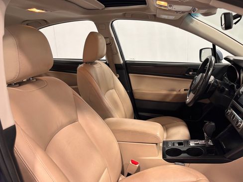 Used 2016 Subaru Legacy 2.5i Limited image 21