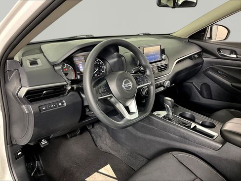 Used 2022 Nissan Altima 2.5 S w/ Driver Assist Package FWD image 17
