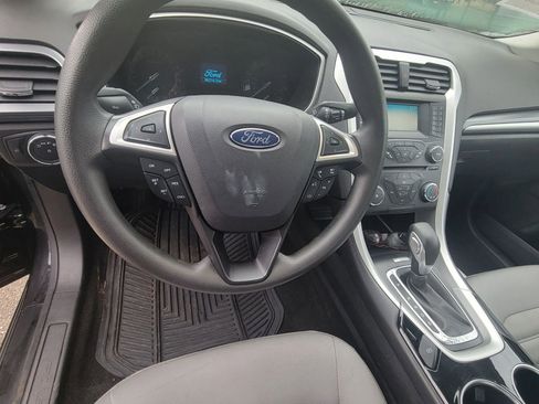 Used 2014 Ford Fusion S image 8