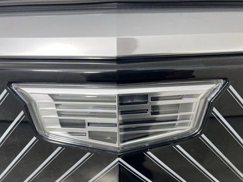 Certified 2024 Cadillac Lyriq Tech w/ Driver Assist Package RWD image 31