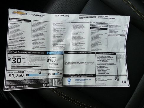 Used 2025 Chevrolet Trax ACTIV w/ Sunroof Package FWD image 47