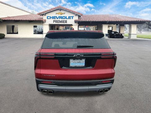 New 2025 Chevrolet Traverse LT w/ Enhanced Driving Package image 7