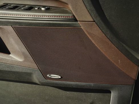 Used 2015 Chevrolet Equinox LTZ image 31