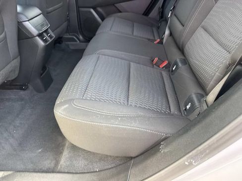 Used 2025 Chevrolet Equinox LT FWD image 18