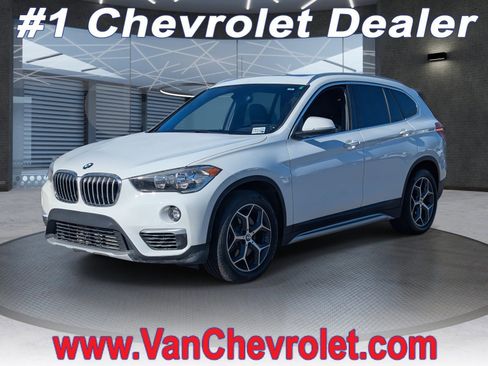 Used 2018 BMW X1 sDrive28i w/ Convenience Package image 1