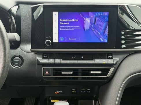 Certified 2025 Toyota Camry LE FWD image 17