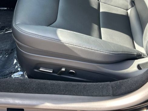 Used 2025 Tesla Model 3 RWD image 16