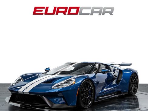 Used 2019 Ford GT RWD image 1
