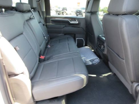 Used 2026 Chevrolet Silverado 2500 LT w/ Z71 Chrome Sport Edition image 22