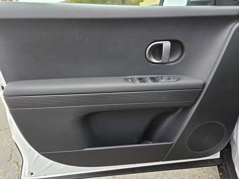 New 2026 Hyundai Ioniq 5 Limited image 16