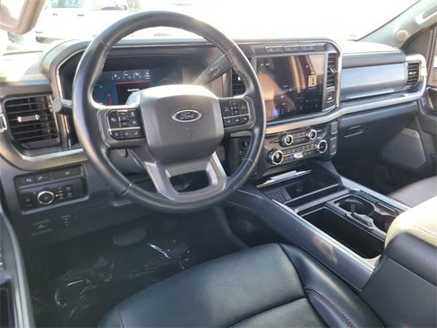 Used 2024 Ford F250 Lariat w/ Lariat Ultimate Package image 7