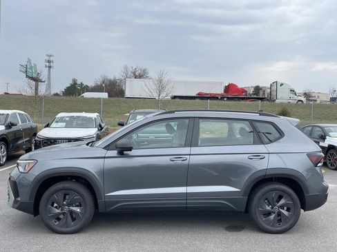 New 2026 Volkswagen Taos S FWD image 4