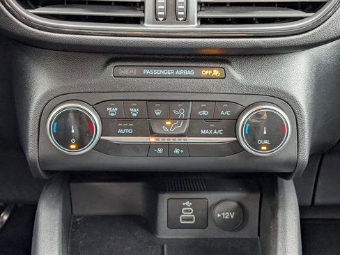 Used 2025 Ford Escape ST-Line AWD/4WD image 24