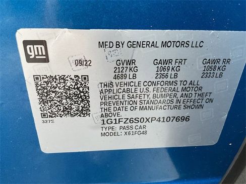 Used 2023 Chevrolet Bolt EUV Premier w/ Sun & Sound Package image 39