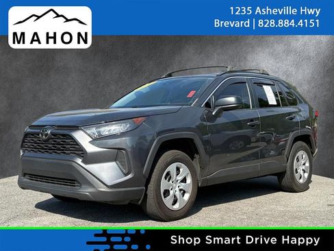 Used 2020 Toyota RAV4 LE FWD image 1