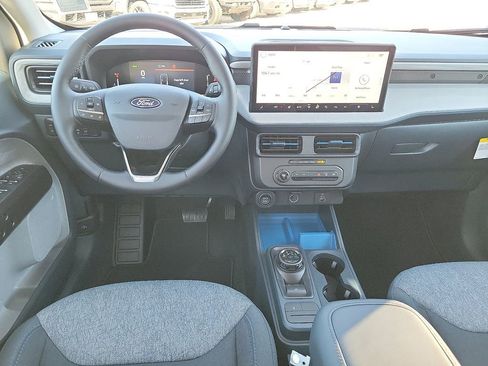 New 2025 Ford Maverick XLT w/ XLT Luxury Package FWD image 10