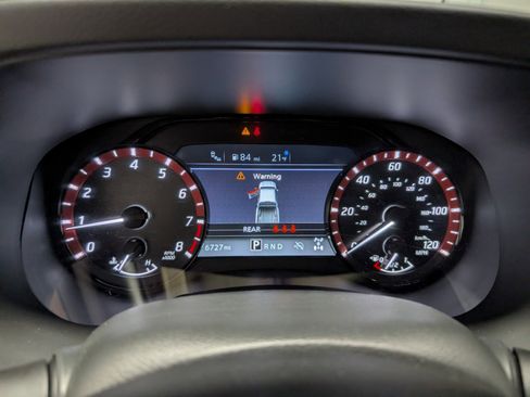 Used 2025 Nissan Frontier PRO-4X w/ Pro Convenience Package image 17