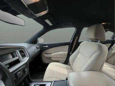 Used 2014 Dodge Charger SE w/ Sport Appearance Group RWD image 14