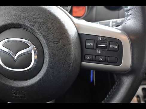 Used 2012 MAZDA MAZDA2 Touring image 23