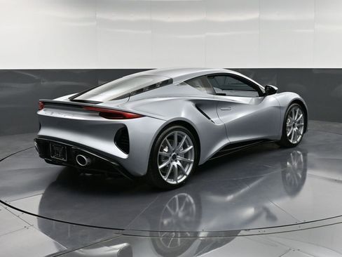 New 2025 Lotus Emira image 8