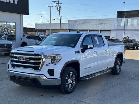 Used 2020 GMC Sierra 1500 SLE w/ SLE Value Package image 1