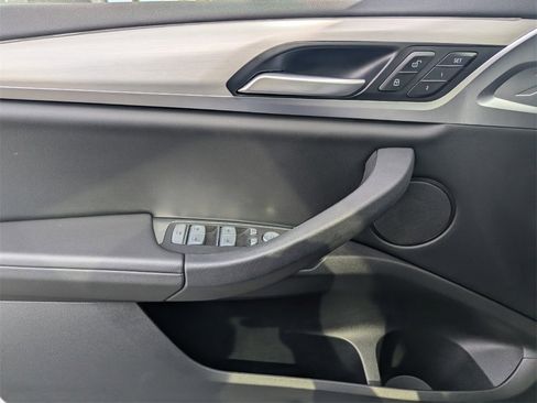 Used 2023 BMW X4 xDrive30i w/ Convenience Package image 25