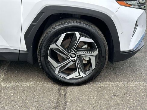 Used 2022 Hyundai Tucson Limited w/ Winter Package image 7
