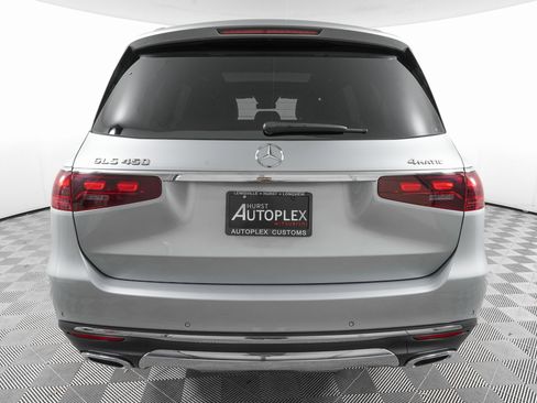 Used 2024 Mercedes-Benz GLS 450 4MATIC image 6
