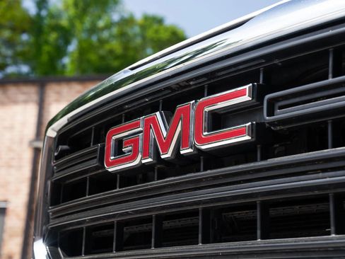 Used 2018 GMC Sierra 1500 2WD Regular Cab w/ Sierra Convenience Package image 15