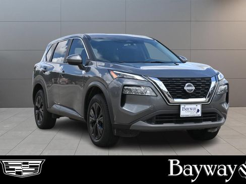 Used 2023 Nissan Rogue SV AWD/4WD image 4