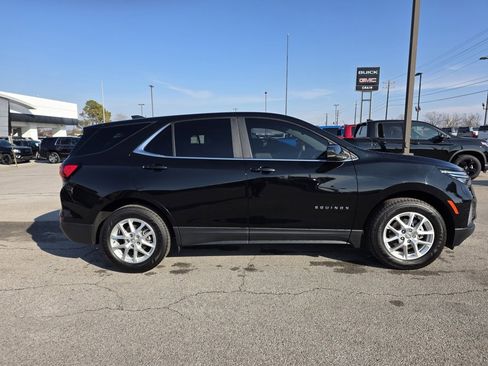 Used 2023 Chevrolet Equinox LT w/ LPO, Floor Liner Package image 9